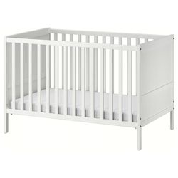 White Crib And Mattress