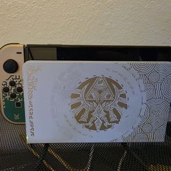 Nintendo Switch OLED Tears Of The Kingdom Edition W/ Case