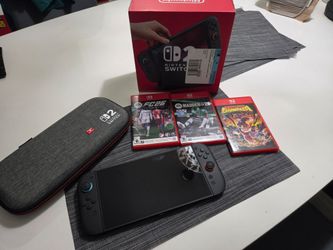 Nintendo Switch 2 w/ accessories Brand New Condition