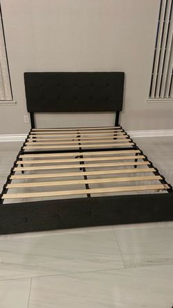 Full size bed