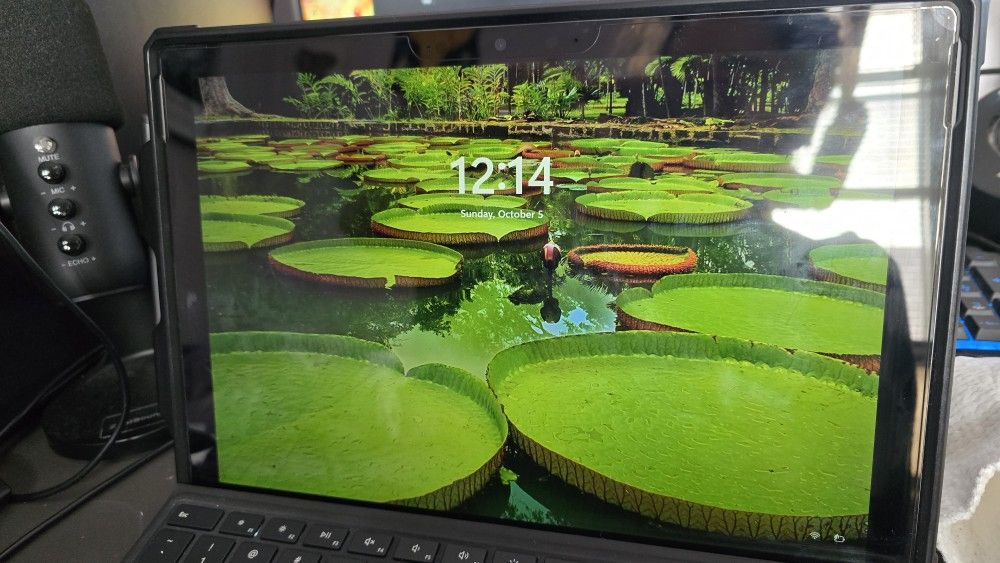 Surface PRO 7