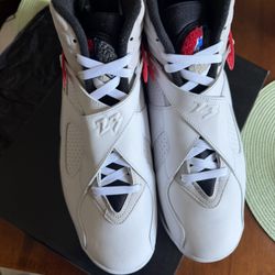 Retro Jordan 8s 