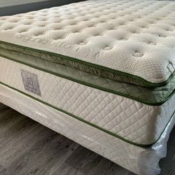 King Organic Hybrid Gel Pillowtop Matresandboxspring