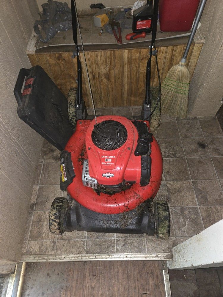 Craftsman M100 140cc Push Mower