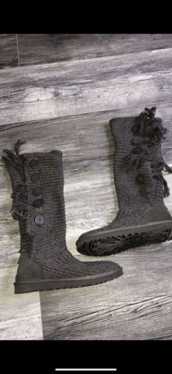Grey classic cardy UGG boots
