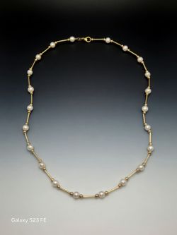 Imperial Gold Co. 14k & Pearl Station Necklace (3.9 dwt)