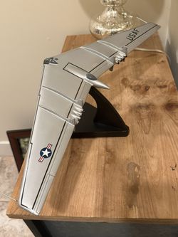 USAF Northrop YB-49 Prototype Flying Wing Desk Top Jet Model 1/100 SC Airplane