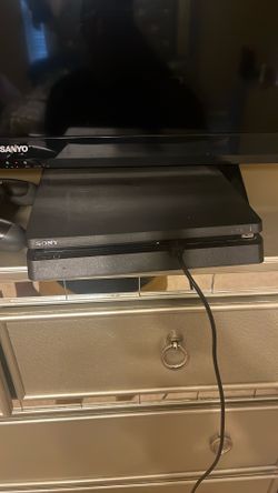 PS4, 3 Controllers, And Games