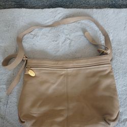 Stone Mountain Shoulder Bag