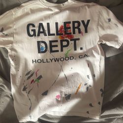 Gallery Dept hand Painted holleywood Design