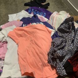 Girls Bundle Of 6/8clorhs All Good Condition