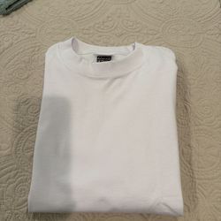 Shake white Tshirt - NEW  size XL Tall