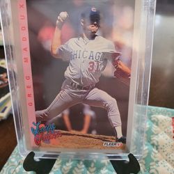Greg Maddux Fleer Baseball Cards 