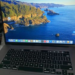 16” MacBook Pro i7 2019