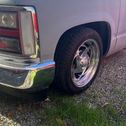 17’ Aluminum Rims New Tires 