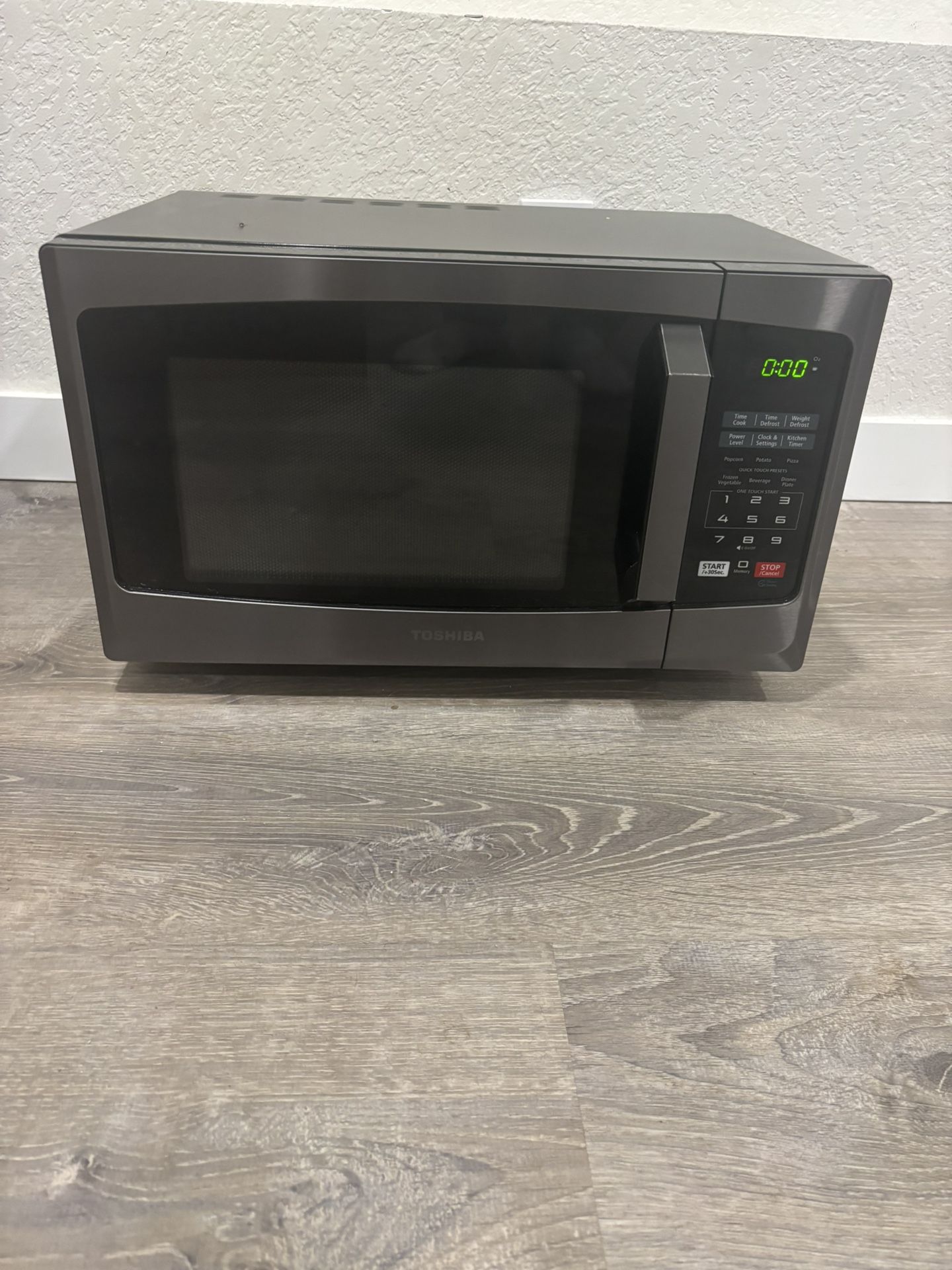 Toshiba Microwave 