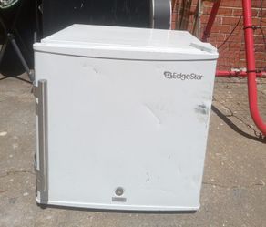 EdgeStar Mini Fridge for Sale  