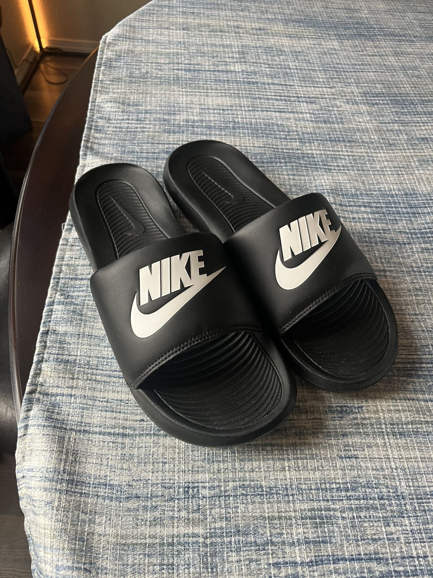Brand New Nike Slides