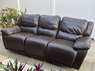 Brown "leather" recliner couch
