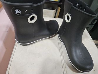 Crocs Women's Jaunt Shorty Boot 