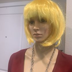 NEW SUNNY YELLOW WIG