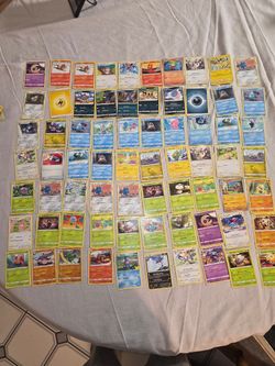 Huge Pokemon Card Lot 160+ Cards w/ Bronzor Illustration Rare & Entei V
