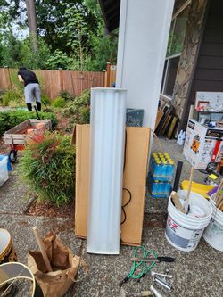 SHOP LIGHT... 48 BY 10