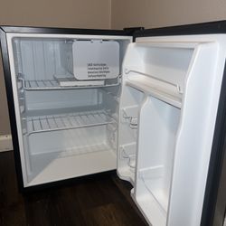 Small Fridge 