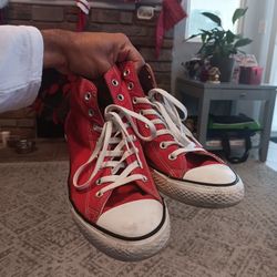 Red Converse
