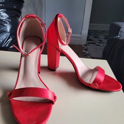 Size 10.5 Red Thick High Heel **Pick Up As Well 
