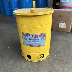 6 Gallon Safeguard Rag Bin