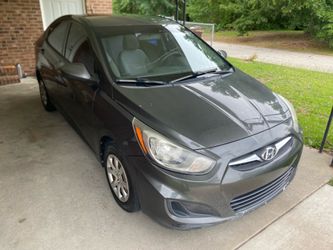 2013 Hyundai Accent