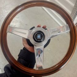 Nardi woodgrain wheel w/ NRG quick release 