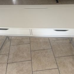 Free Desk