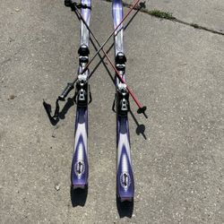 Skis For Sale 