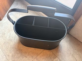 Organizer It was Pink, I Spray Patient It Black