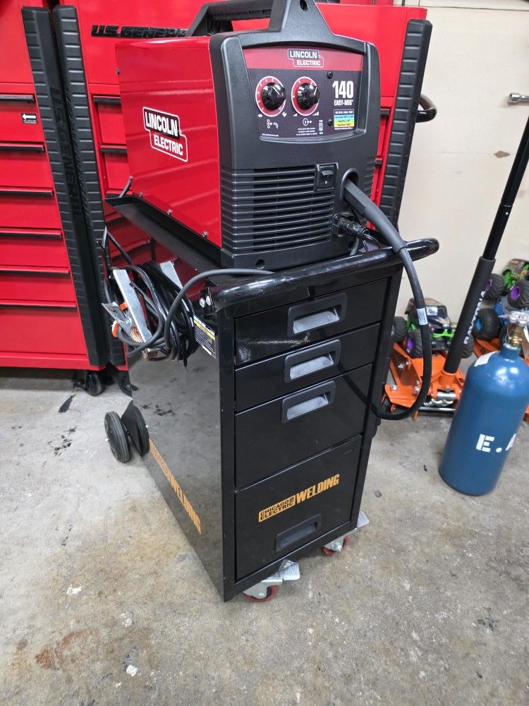 LINCOLN WELDER 140 Easy-Mig