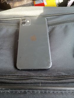 Black iPhone 11