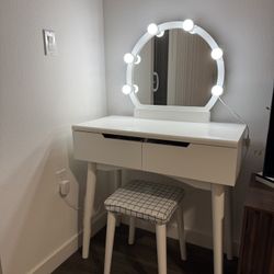 Vanity Table, Makeup Vanity Desk with Rounded Mirror, 2 Drawers, Vanity Set with Upholstered Stool