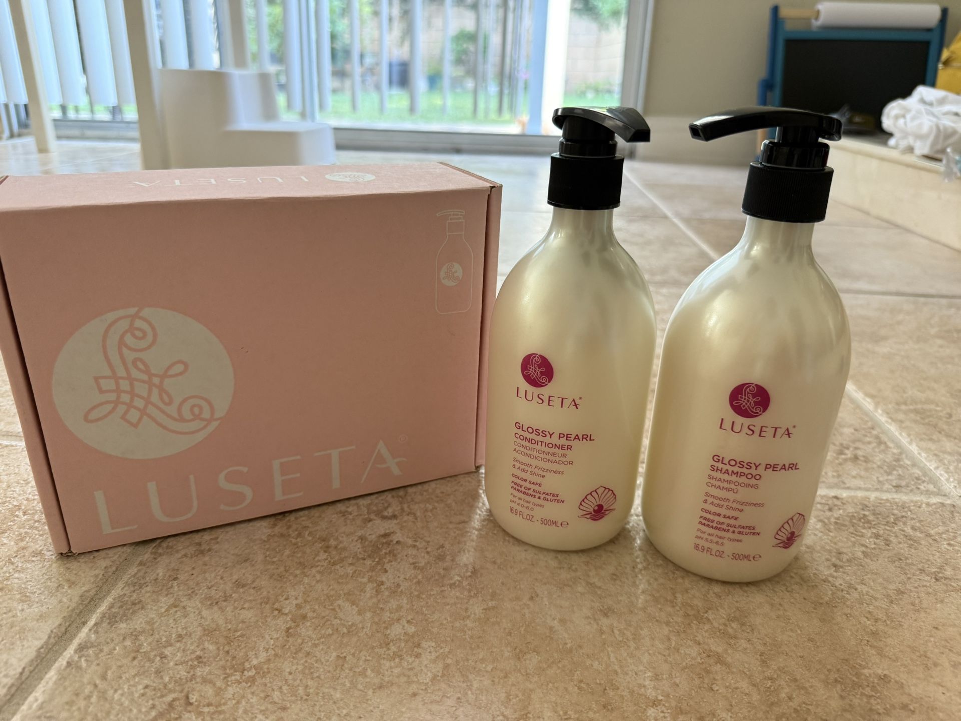 Luseta Glossy Pearl Shampoo and Conditioner Set Smooth & Moisturize, Fight Frizziness and Add Shine,Hydrating for Damaged Hair, Detangle,Nourish Stran