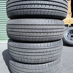 (4) 265/60R20 Yokohama Geolandar X-CV