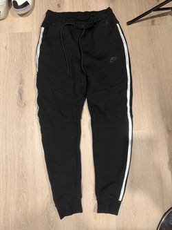 Nike tech reflective pants never worn tags off medium