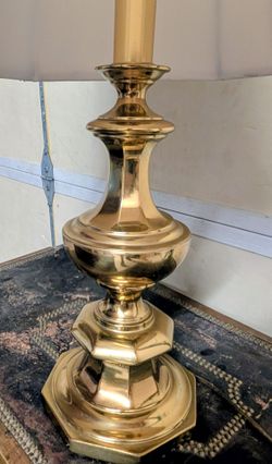 Vintage Stiffel Solid Brass Table Lamp - 1970s Hollywood Regency Trophy Style (Octagonal Base)