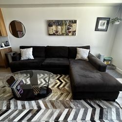 Dark Brown Sectional Couch – Great Condition