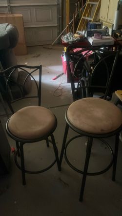 Bar stool