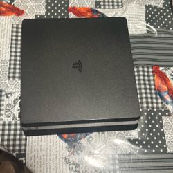 PS4