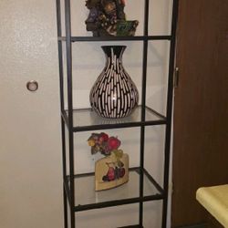 SHELF THE METAL 