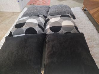 NEW 20" Sofa Black and Grey PILLOWS