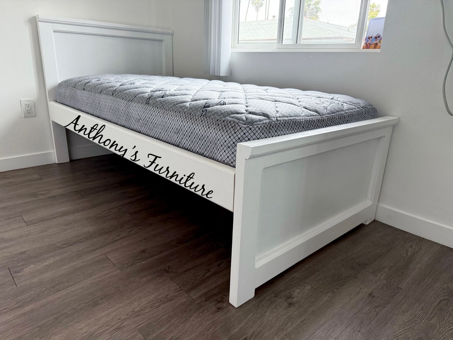 White Twin Bed With Mattress
