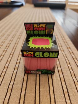 New Pink NeeDoh Nice Cube GLOW